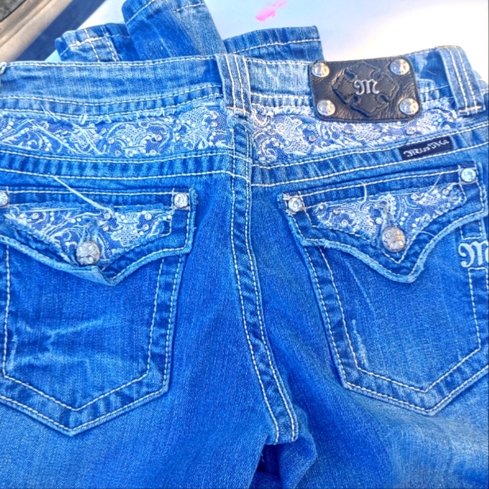 Woman's jeans